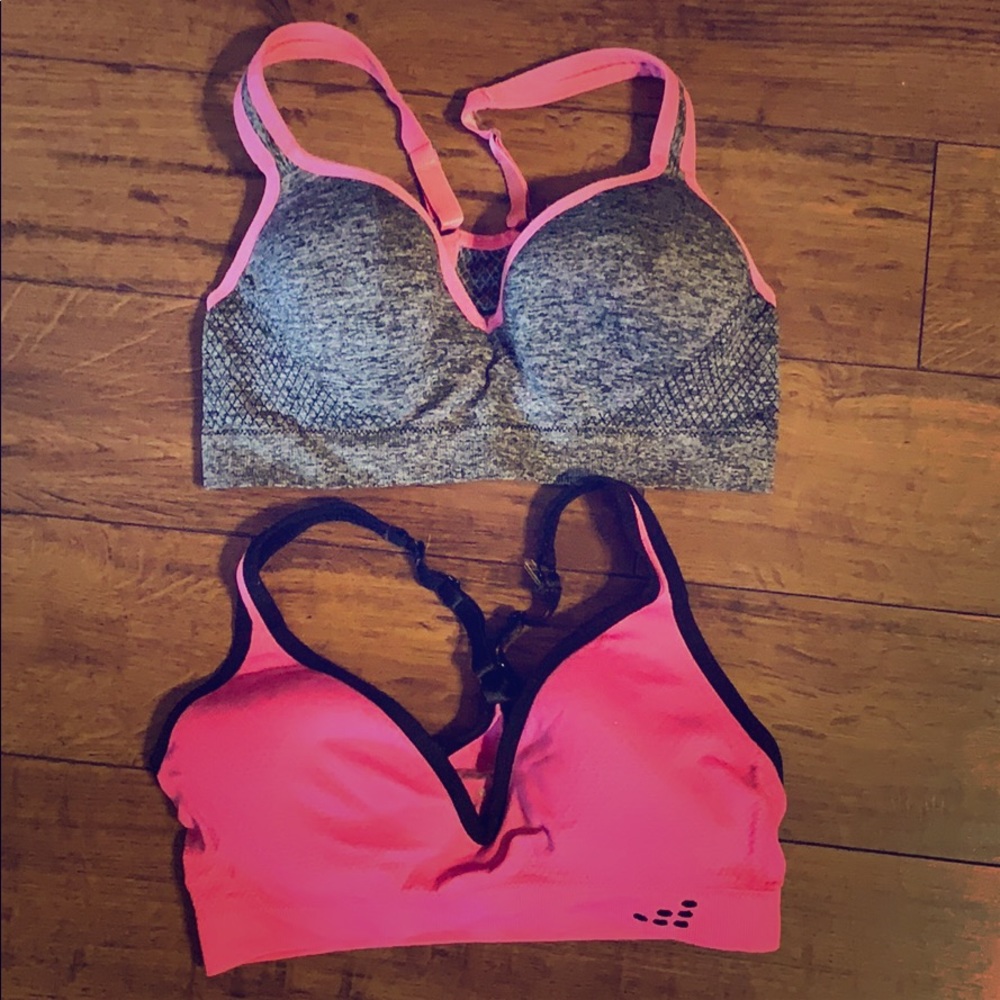 Sports bra